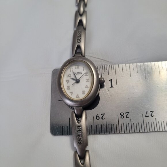 Vintage Guess Silver Ladies Watch 1996 - Picture 8 of 12